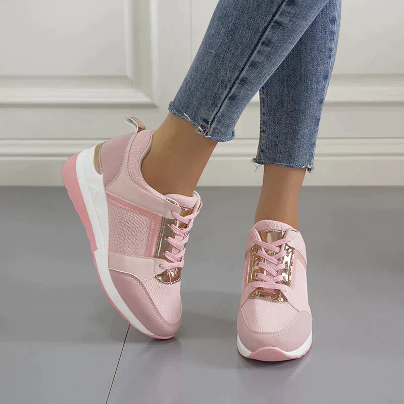 Maja - Comfortable sneakers with high heel