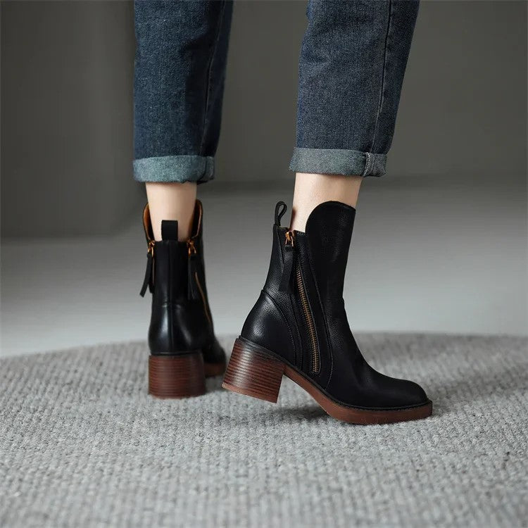 Veronika - Leather Ankle Boots