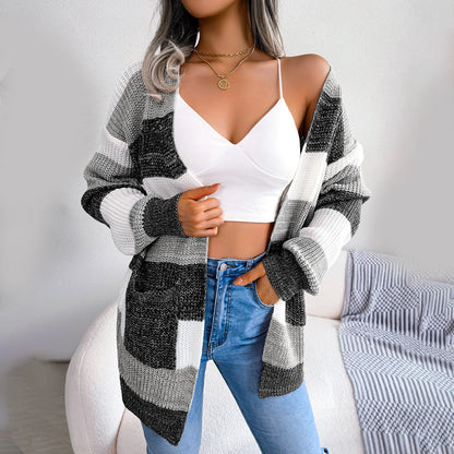 CADENCE Slim and stylish cardigan