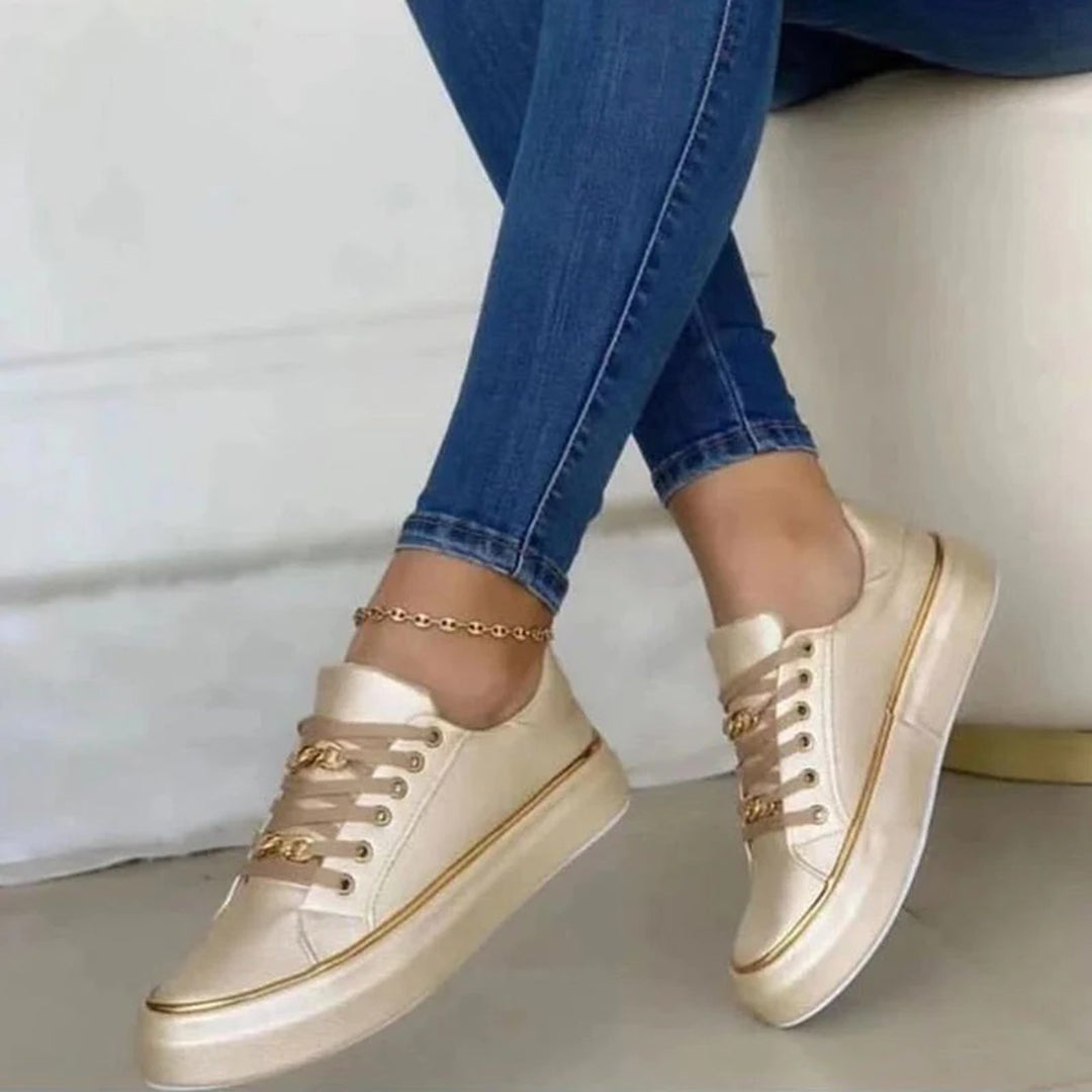 Federica Stylish Sneakers – Lace-Up Design