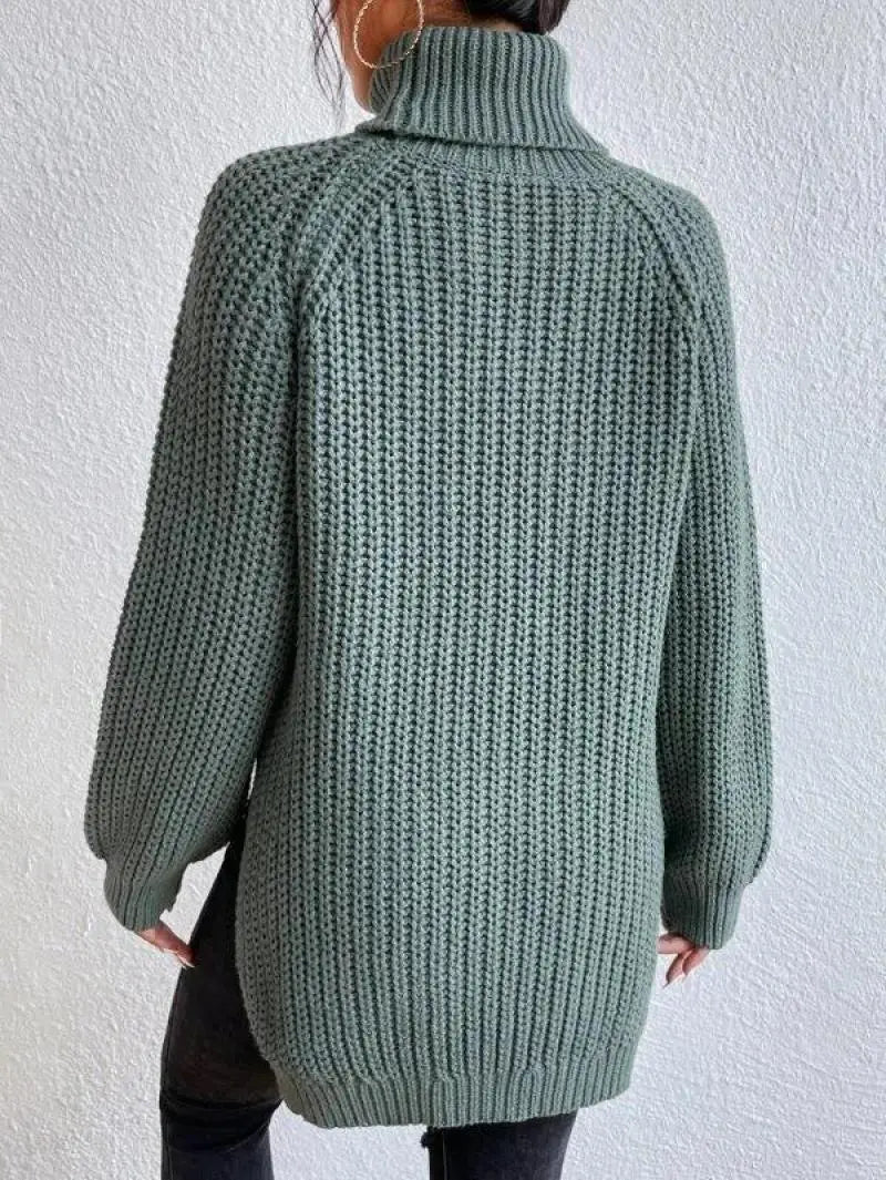 QueenStrick Turtleneck sweater