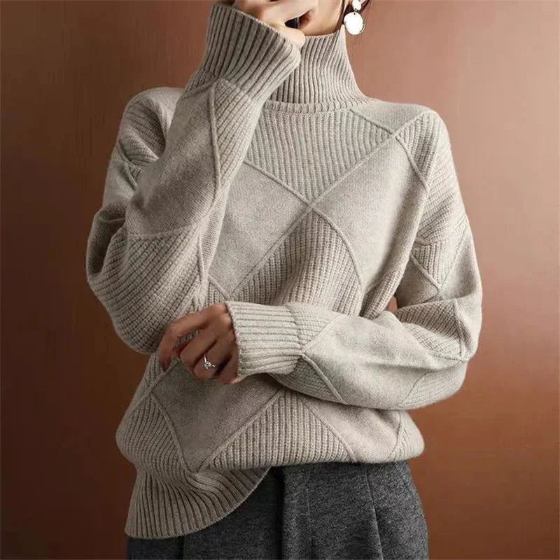 Tinne | Women's Turtleneck Sweater