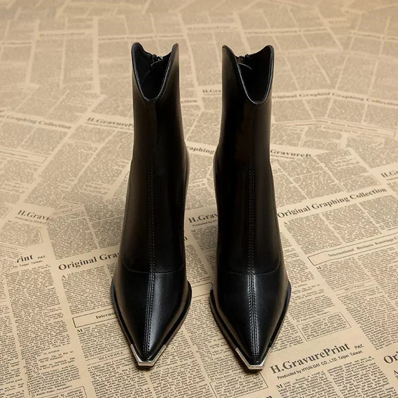 Berenice High Heel And Zipper Boots