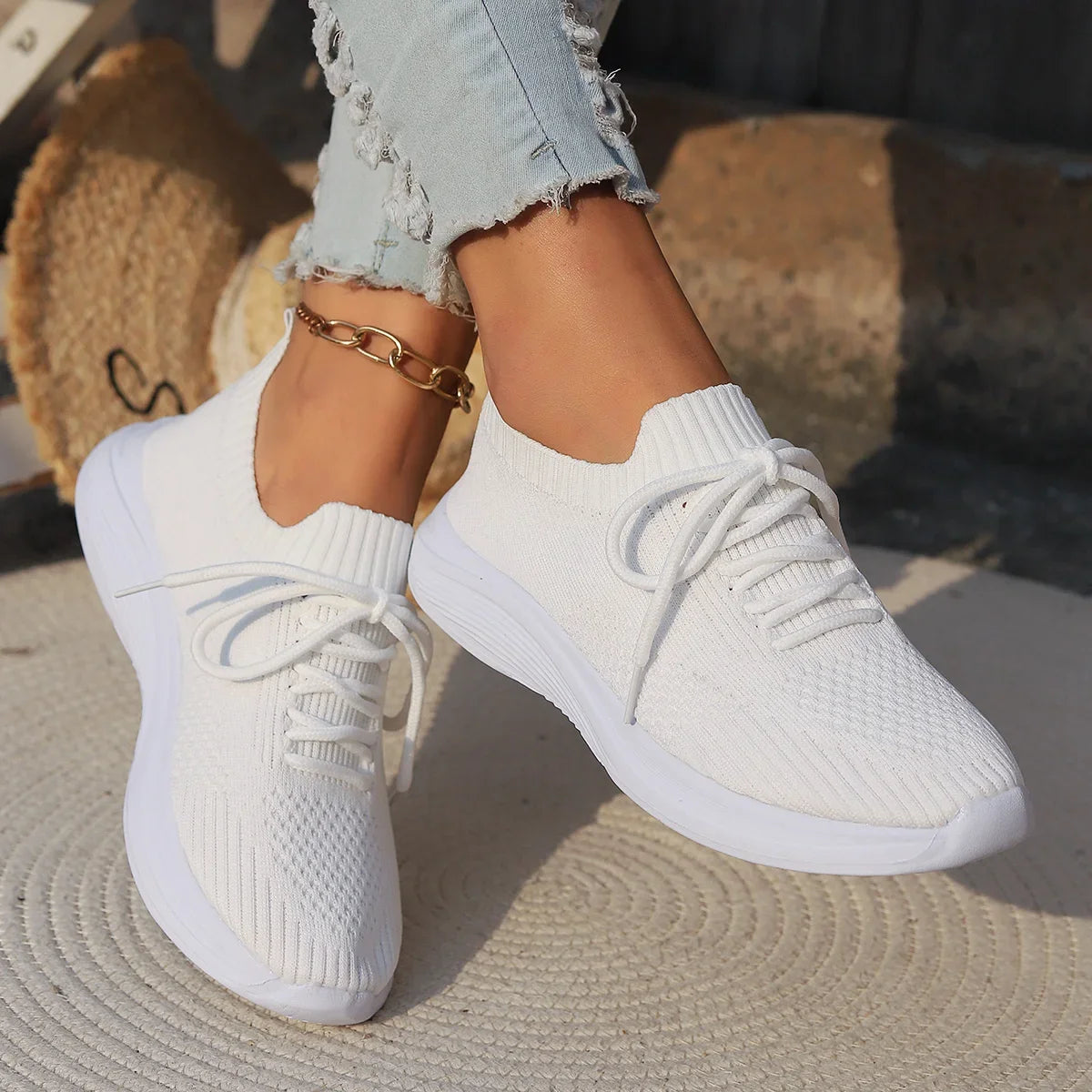 Comfortable sneakers for women