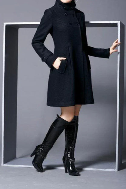 Bluebell – Elegant Hooded Wool Coat