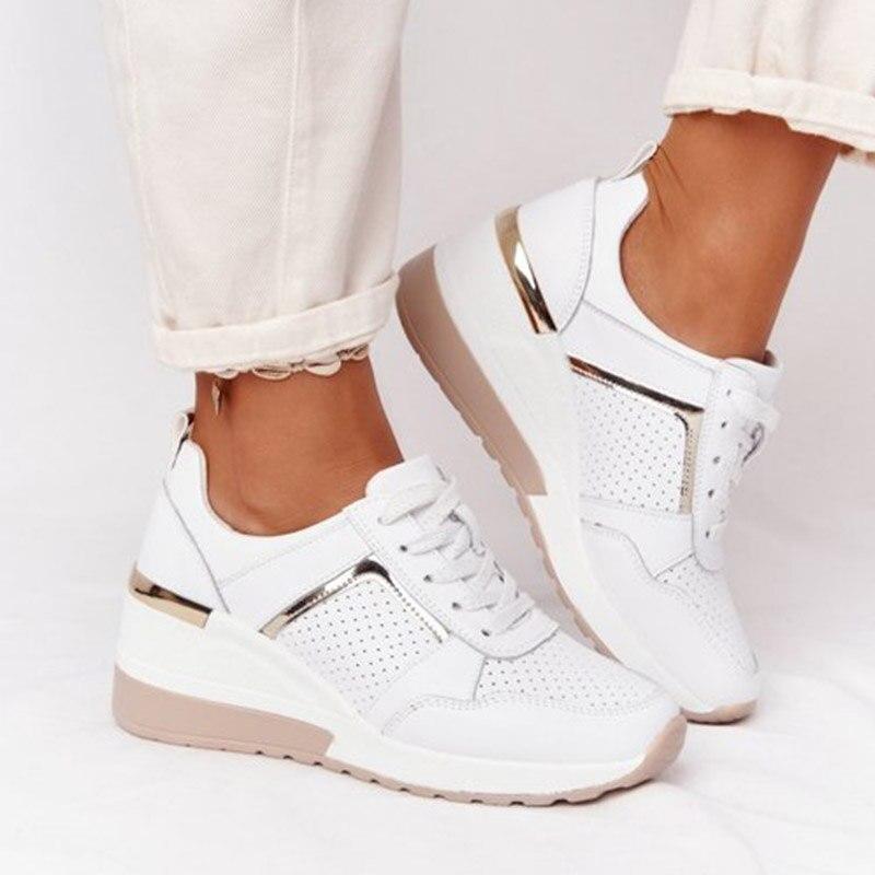 Maja - Comfortable sneakers with high heel