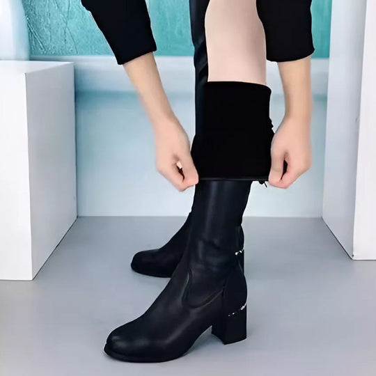 GALA – High Boots with Fleece Lining