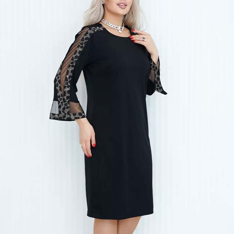 Babette - Elegant and Modern Patchwork Dress